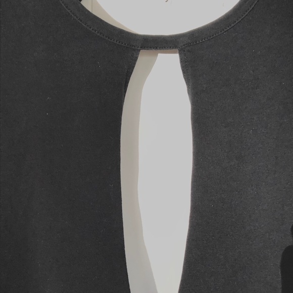 Black bodysuit with keyhole front and open back - Picture 5 of 5